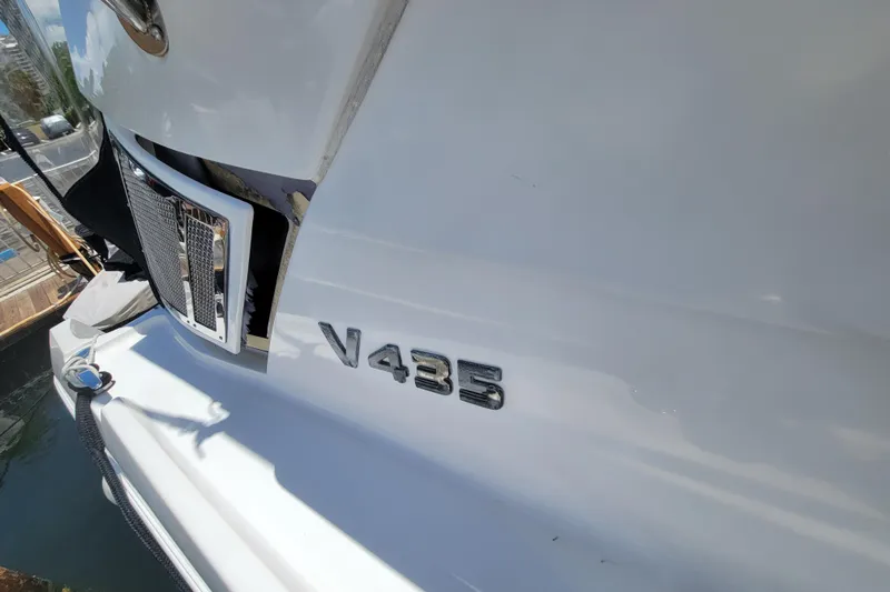 Isabella IV Yacht Photos Pics 2012 Four Winns V435 boat exterior with model emblem.