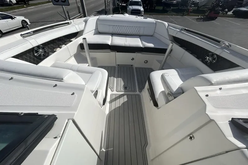  Yacht Photos Pics 2019 Sea Ray SLX 350 Outboard boat interior with spacious seating and sleek design.