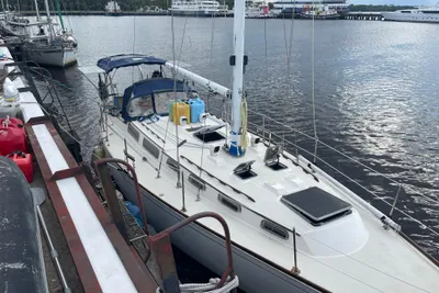 Sabre 38 Mk I Swing Keel