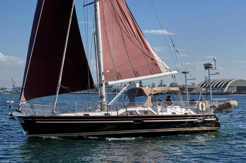 Feather Yacht Photos Pics 