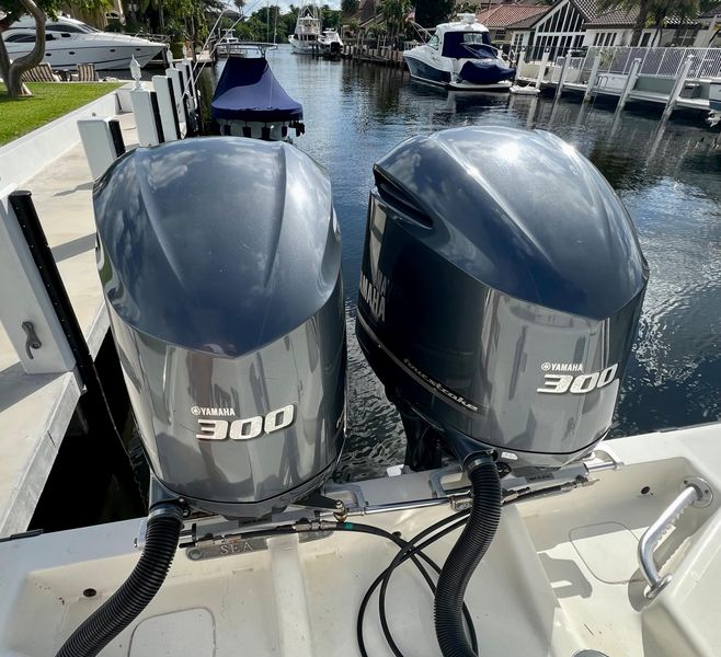 2013 SeaVee 340B