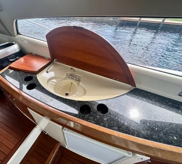 2002 Sunseeker 75 