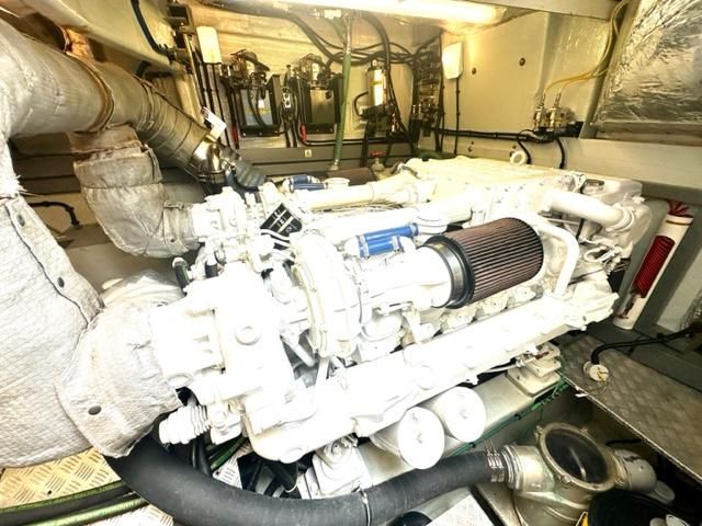 2002 Sunseeker 75 