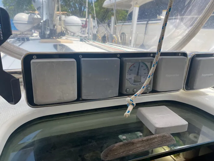 Blue Moon Yacht Photos Pics 