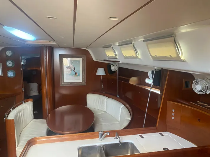 Blue Moon Yacht Photos Pics 