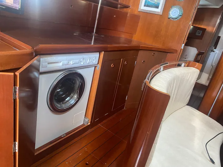 Blue Moon Yacht Photos Pics 