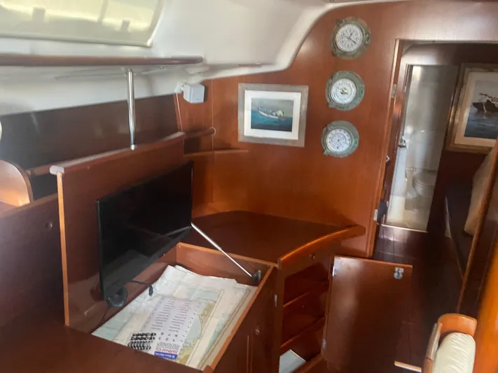 Blue Moon Yacht Photos Pics 