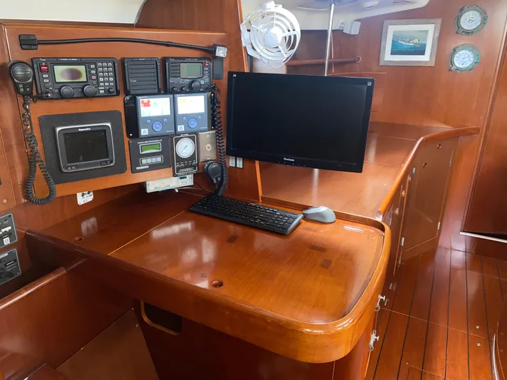 Blue Moon Yacht Photos Pics 