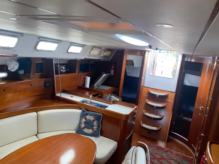 Blue Moon Yacht Photos Pics 