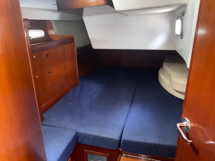 Blue Moon Yacht Photos Pics 