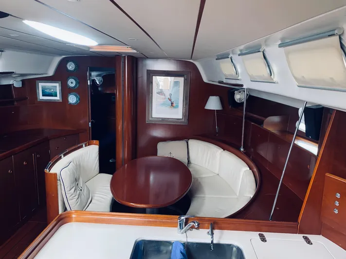 Blue Moon Yacht Photos Pics 