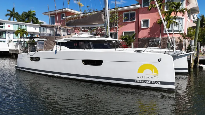 Solmate Yacht Photos Pics 
