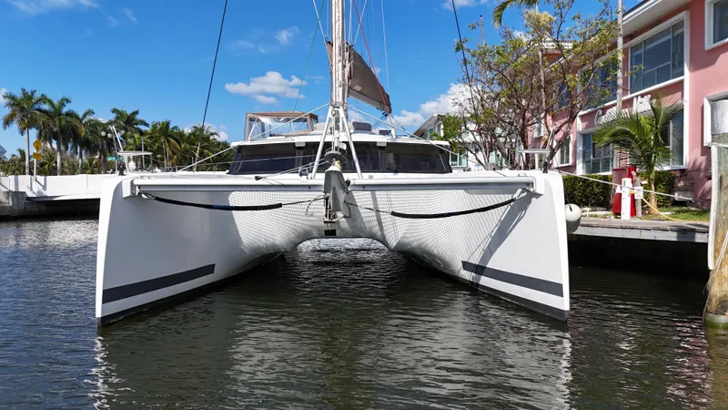 Solmate Yacht Photos Pics 