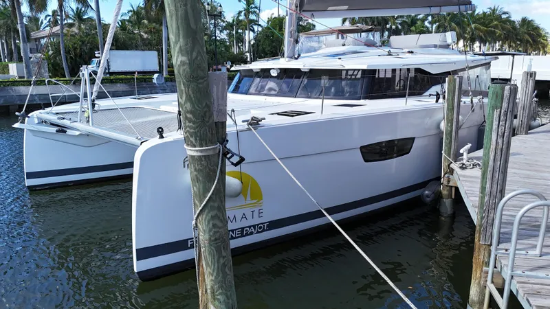 Solmate Yacht Photos Pics 
