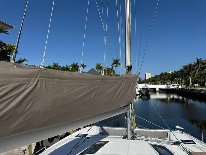 Solmate Yacht Photos Pics 