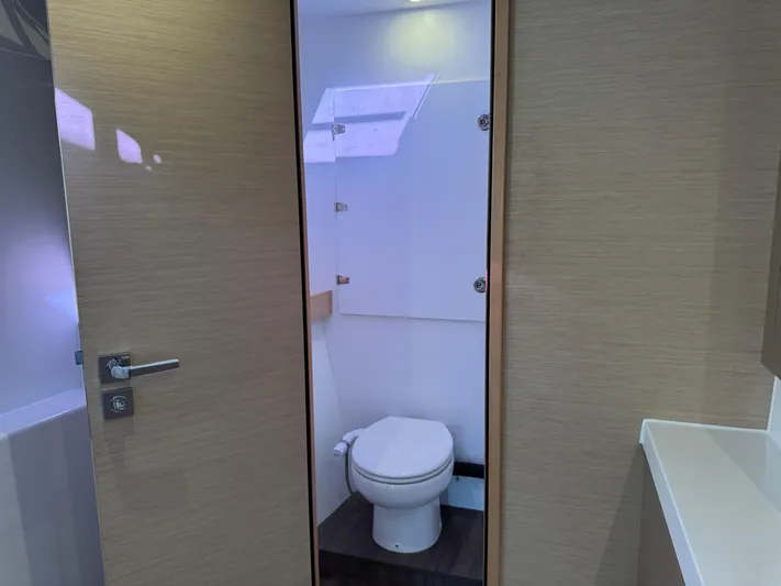 Solmate Yacht Photos Pics 