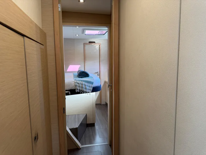 Solmate Yacht Photos Pics 