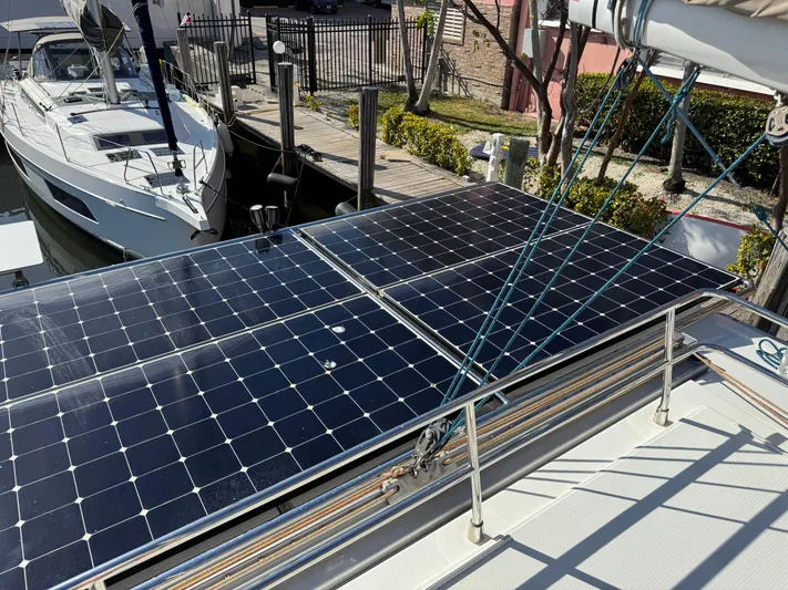 Solmate Yacht Photos Pics 