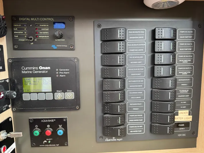 Solmate Yacht Photos Pics 