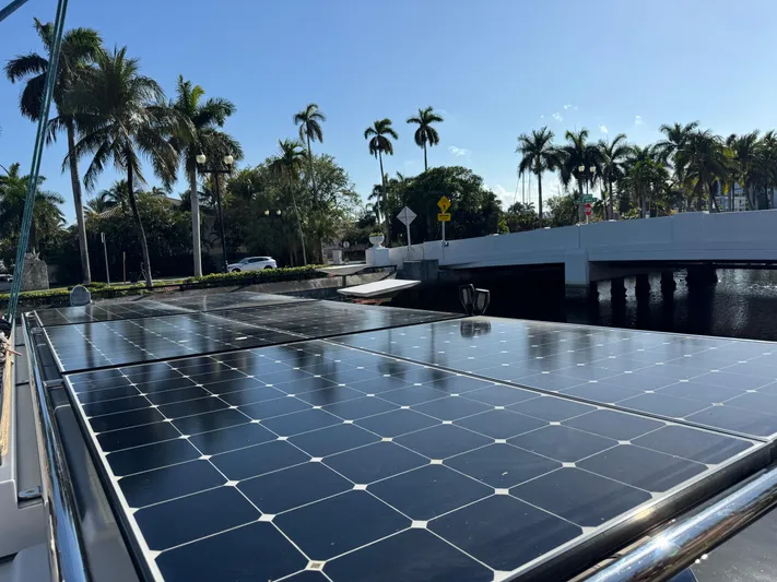 Solmate Yacht Photos Pics 