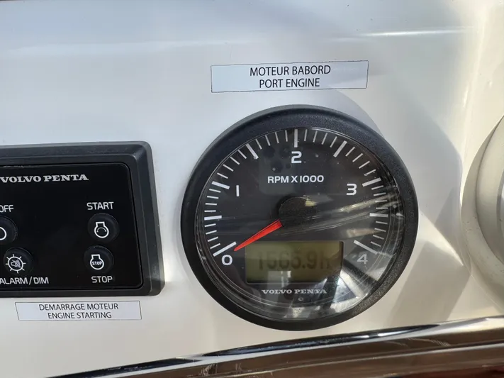 Solmate Yacht Photos Pics 