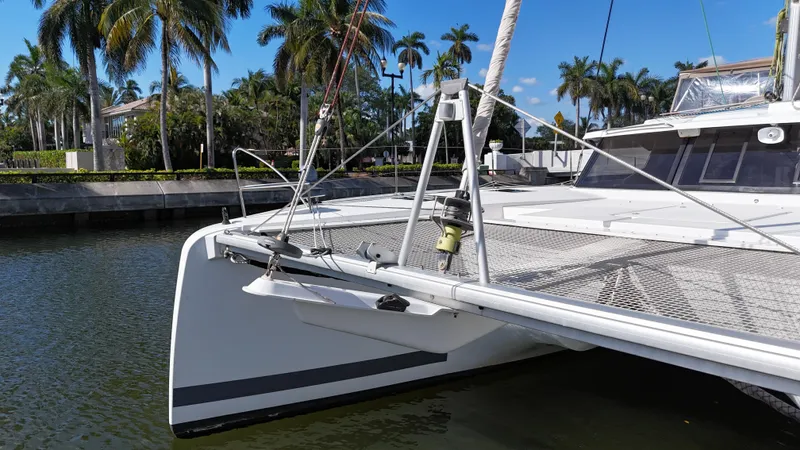 Solmate Yacht Photos Pics 