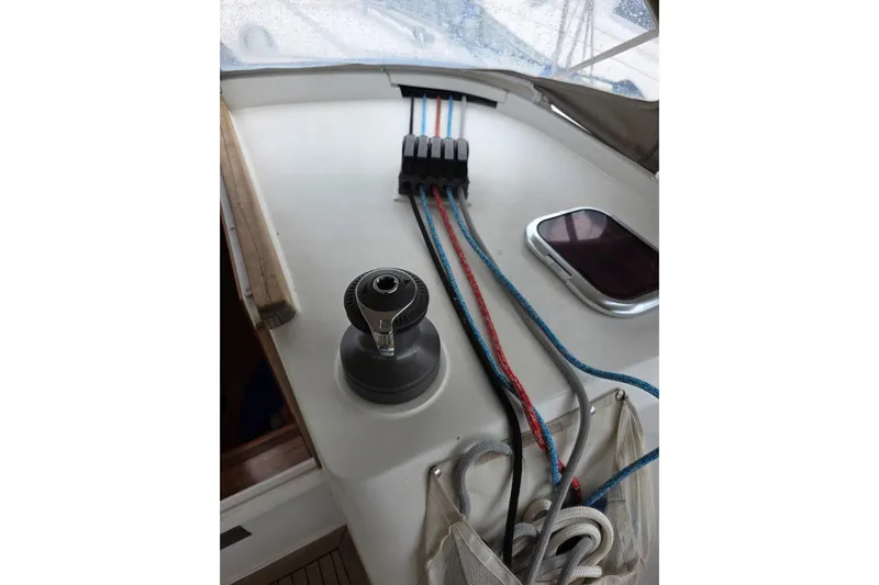  Yacht Photos Pics 2010 Hanse 400e yacht deck with winch, ropes, and hatch.