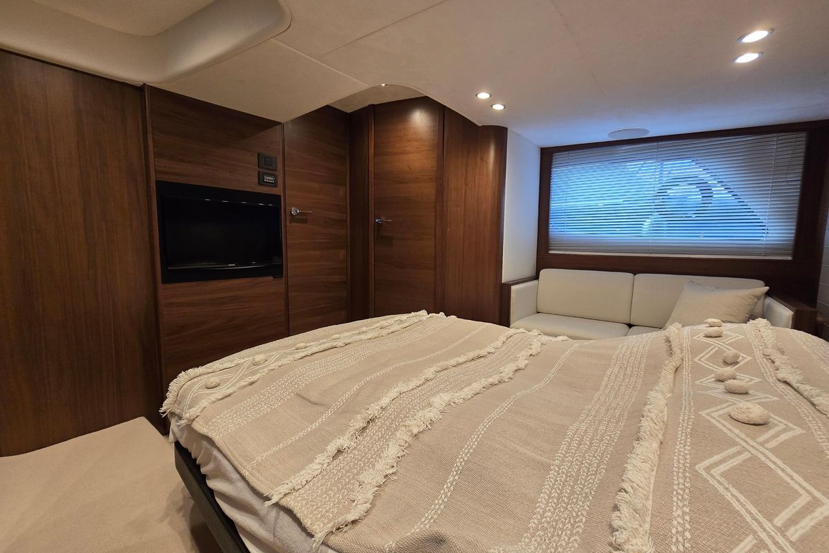 2014 Princess 51 