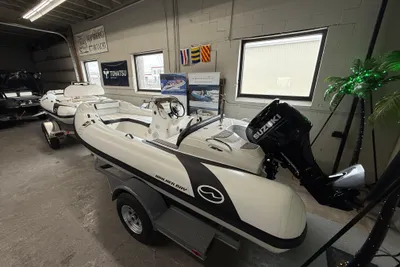 Walker Bay Generation 450 DLX