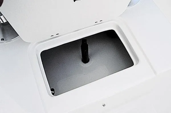 2005 Hydra-Sports Lightning 212 CC Photo