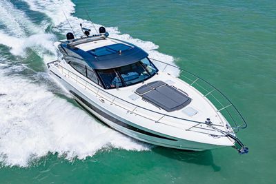 Yacht