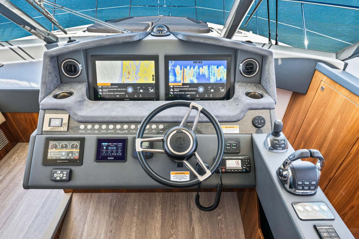 2022 Riviera 54 