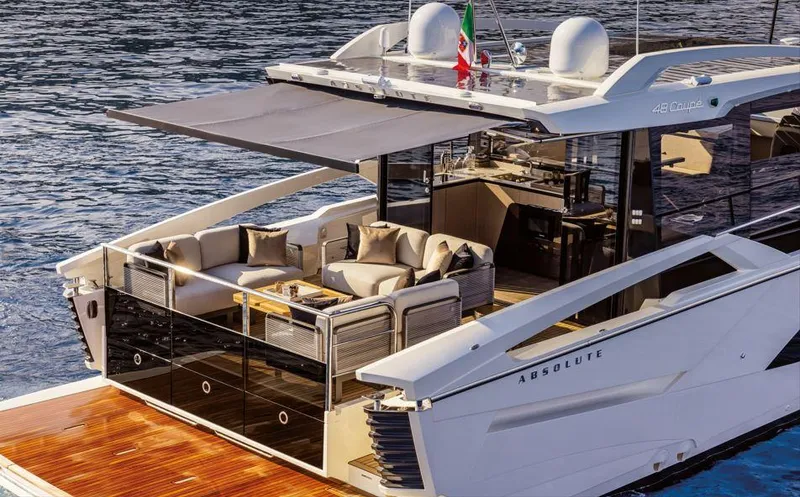 Absoulte 48 Coupe Yacht Photos Pics ABSOLUTE 48 COUPE
