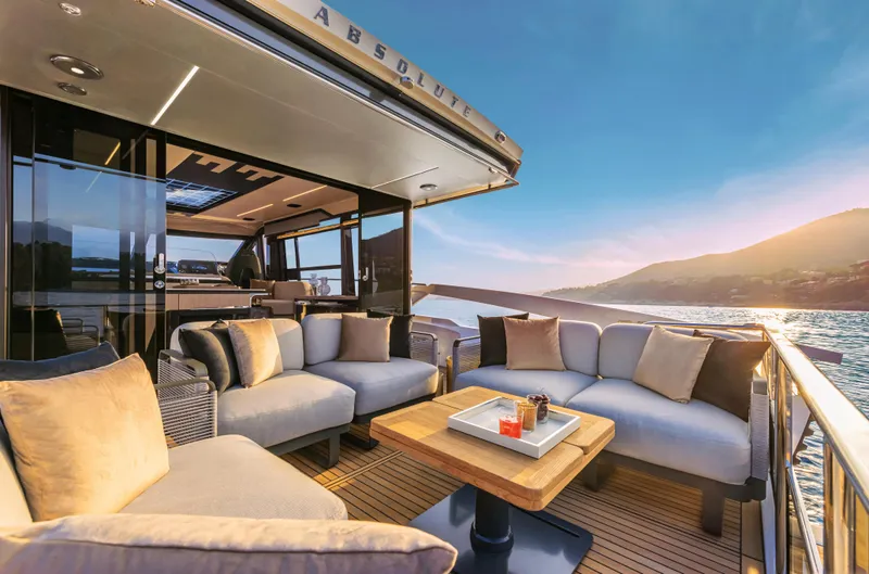Absoulte 48 Coupe Yacht Photos Pics ABSOLUTE 48 COUPE