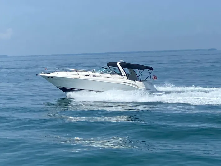 Water We Thinking Yacht Photos Pics Port running