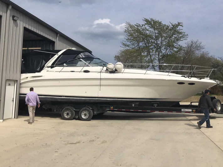 Water We Thinking Yacht Photos Pics Starboard profile