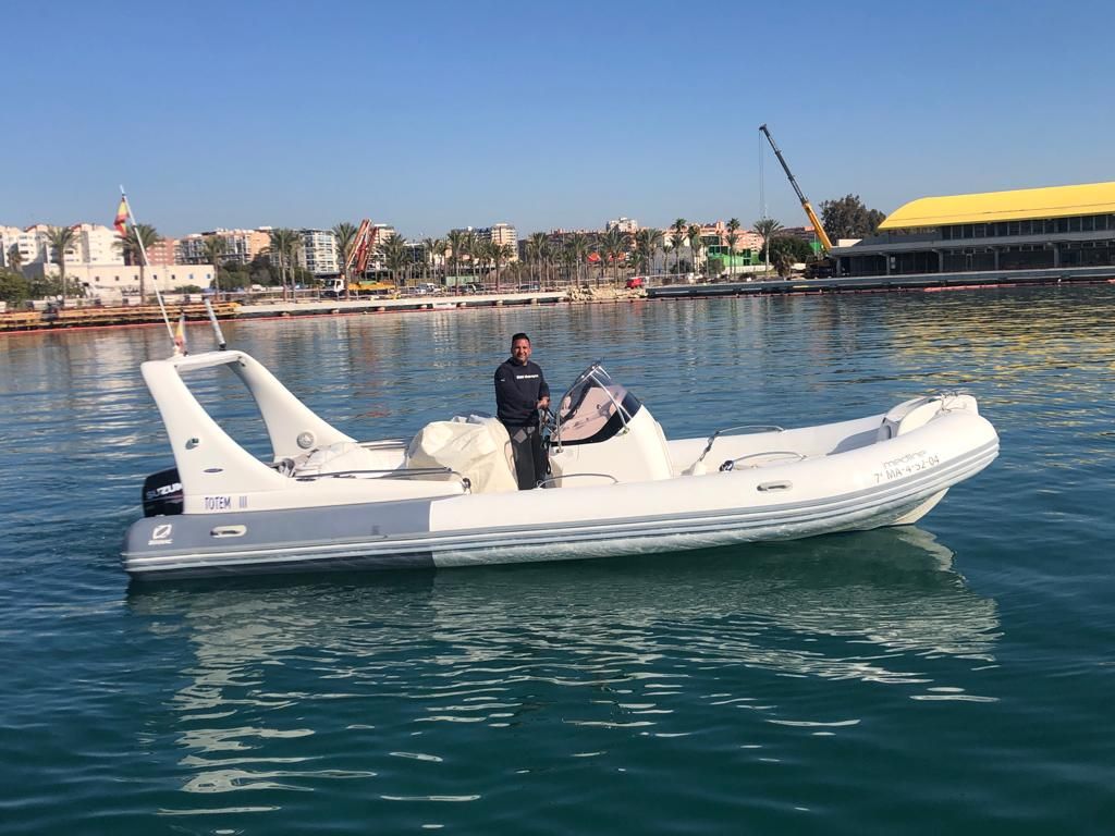 2004 Zodiac Medline III