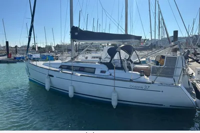 2009 Beneteau Oceanis 37
