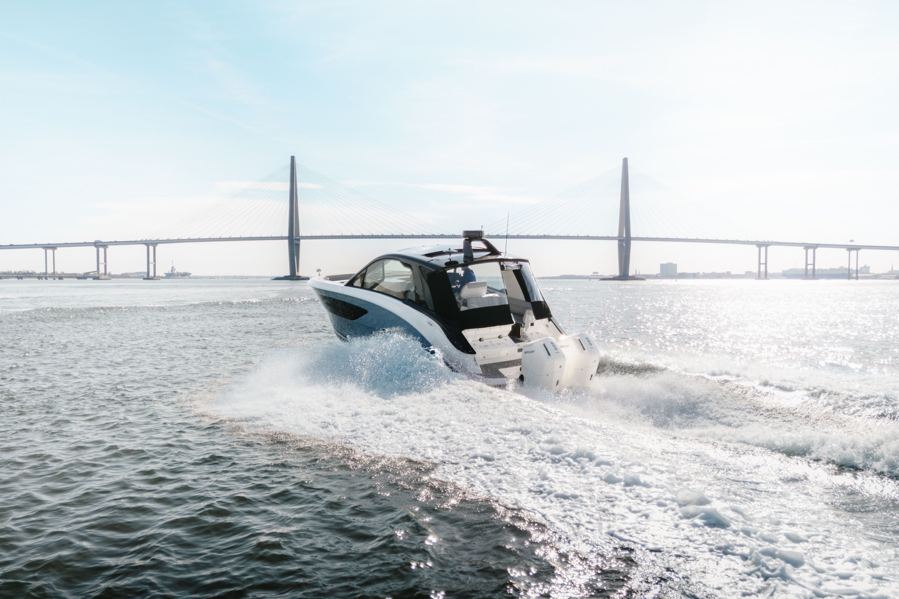 Sea Ray Sundancer 370 Outboard