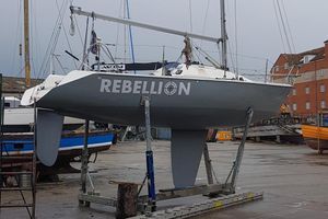 Hunter Formula 28