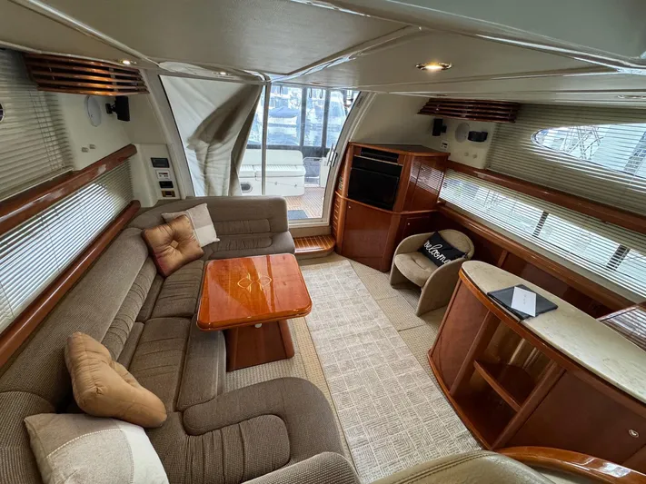 High Sierra Yacht Photos Pics 