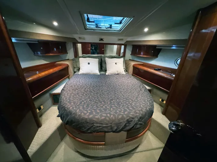 High Sierra Yacht Photos Pics 