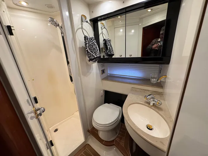 High Sierra Yacht Photos Pics 