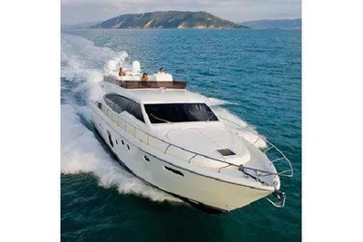 2008 Ferretti Yachts 631