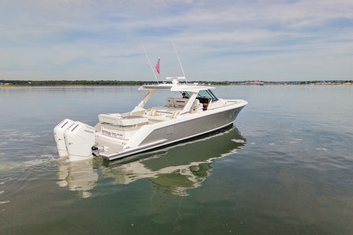2025 Tiara Yachts 43 