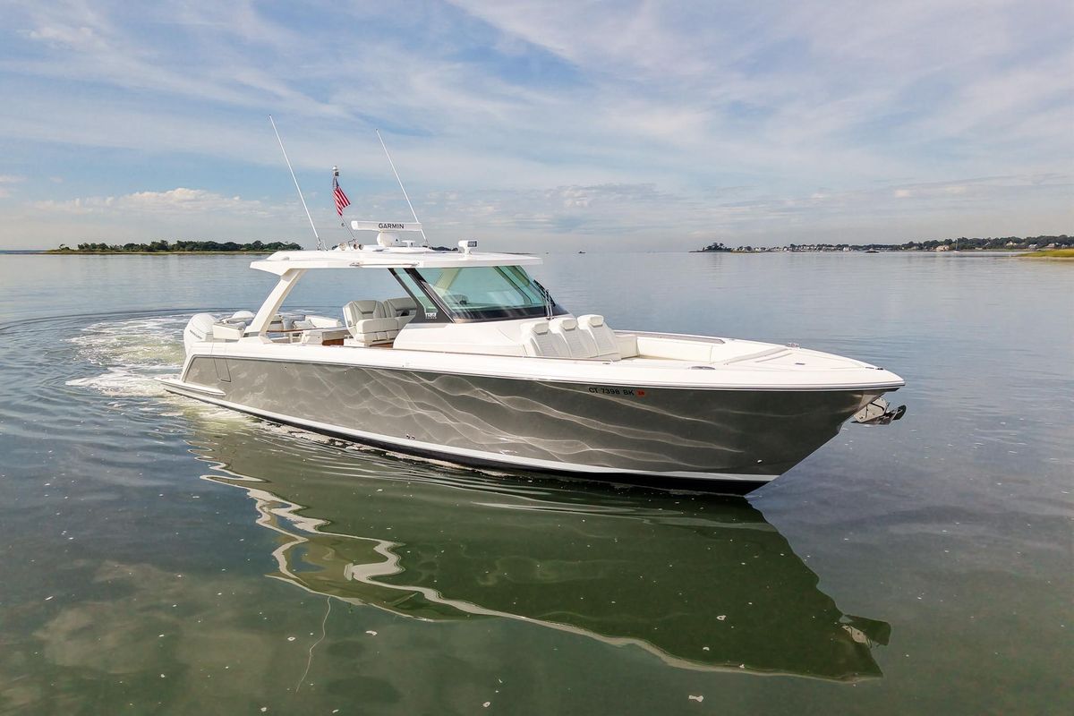 2025 Tiara Yachts 43 