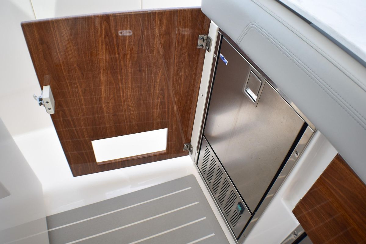 2025 Tiara Yachts 43 