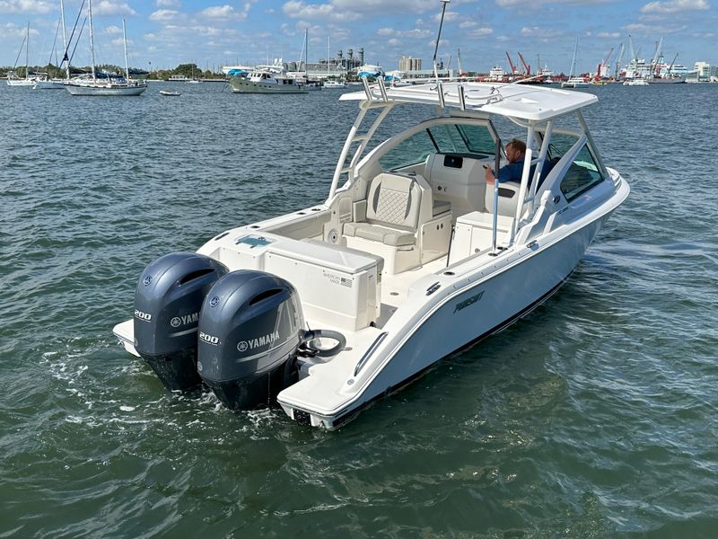 2022 Pursuit DC 266 Dual Console