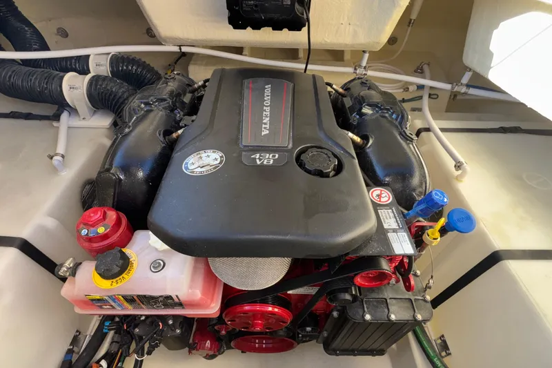  Yacht Photos Pics Volvo Penta 430 V8 engine in 2026 Chris-Craft Sportster 28 boat.
