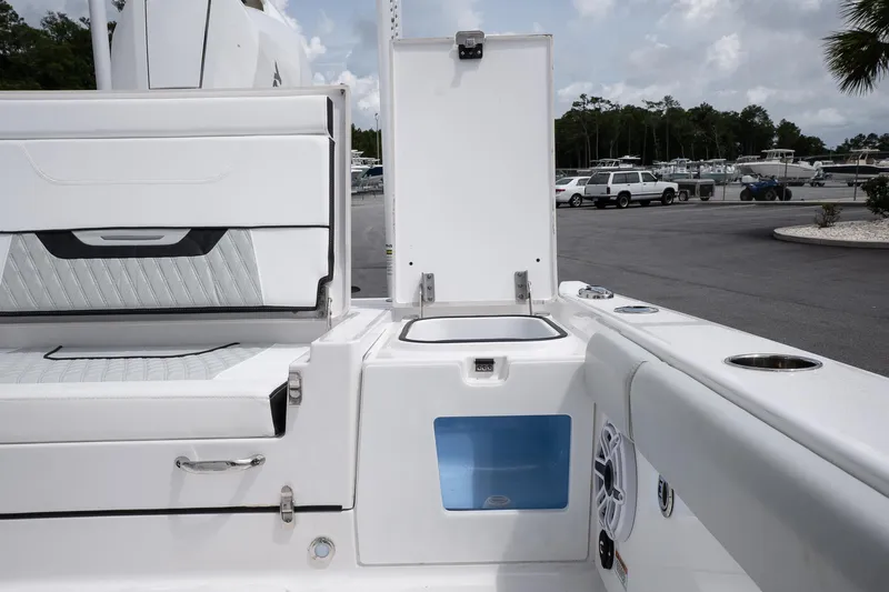  Yacht Photos Pics 2026 Blackfin 262 HB boat interior with open storage compartments and seating.